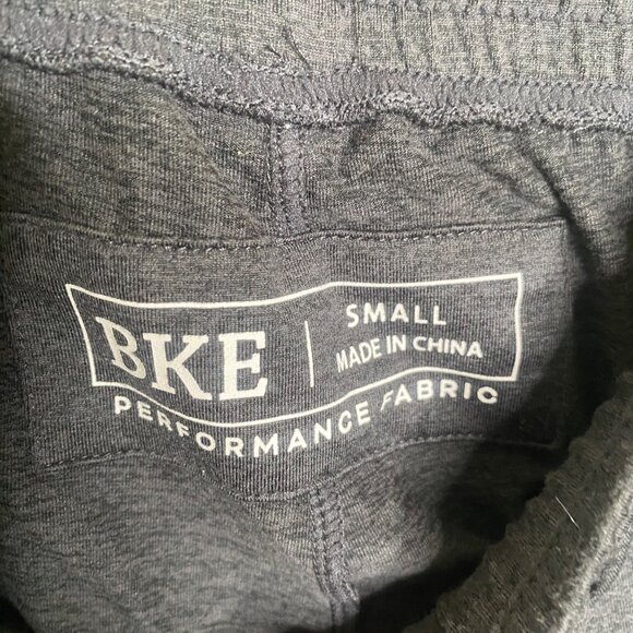 BKE Buckle Performance Fabric Jogger Pants Mens Size S Gray Athletic Athleisure - Picture 2 of 15